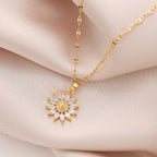 Jennie – Kette Sonnenblume aus Kristall und goldener Veredelung