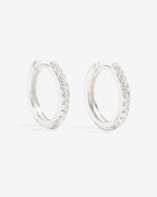 Manda - Kleine Pave Silber Huggies
