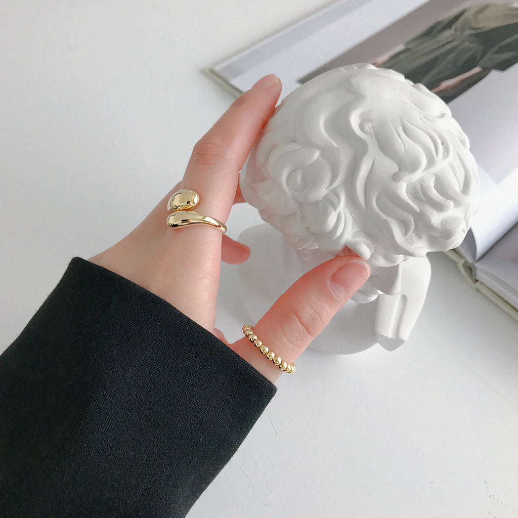 Cora – Ring Gold Minimalistisch Elegant