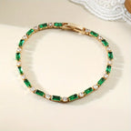 Miralyn – Goldenes Armband Elegant