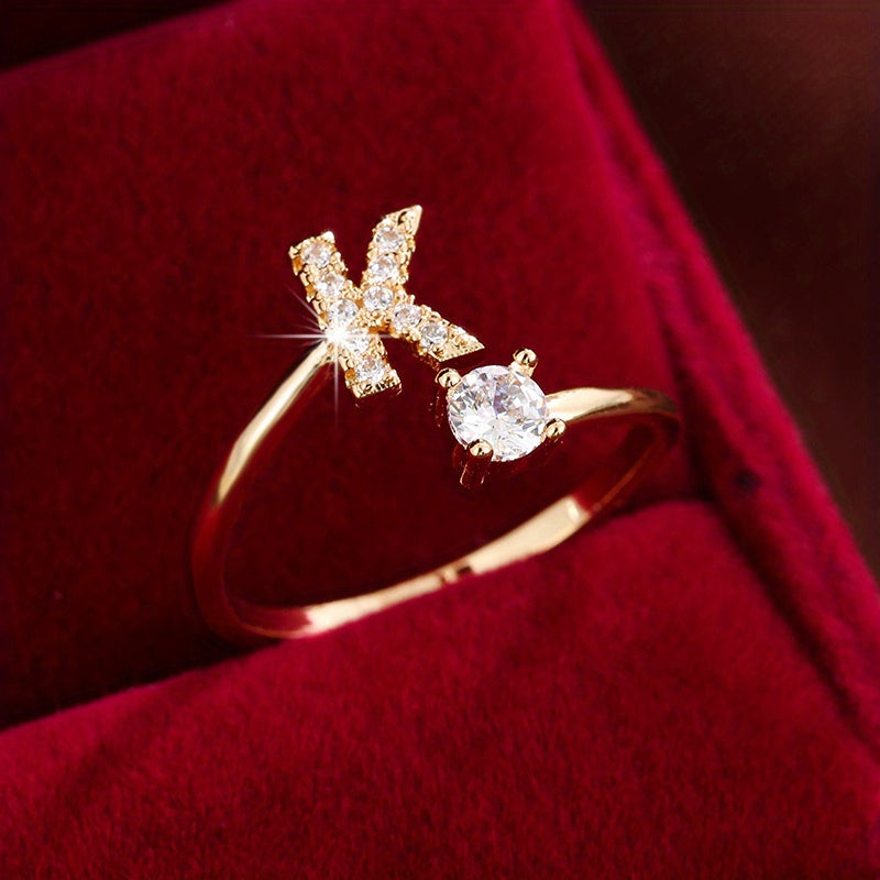 Nova – Moderner offener Ring mit Initiale