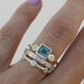 Lina – Vintage-Ring mit blauem Edelstein