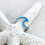 Nerina – Ring Meereswelle in Opal und Silber