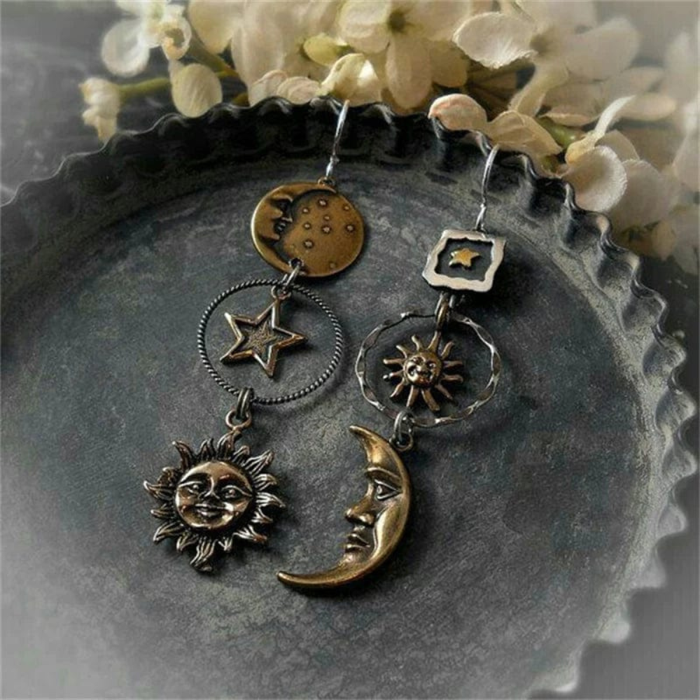 Damen Ohrringe im Mismatch Design mit Sonne und Mond (Paar)