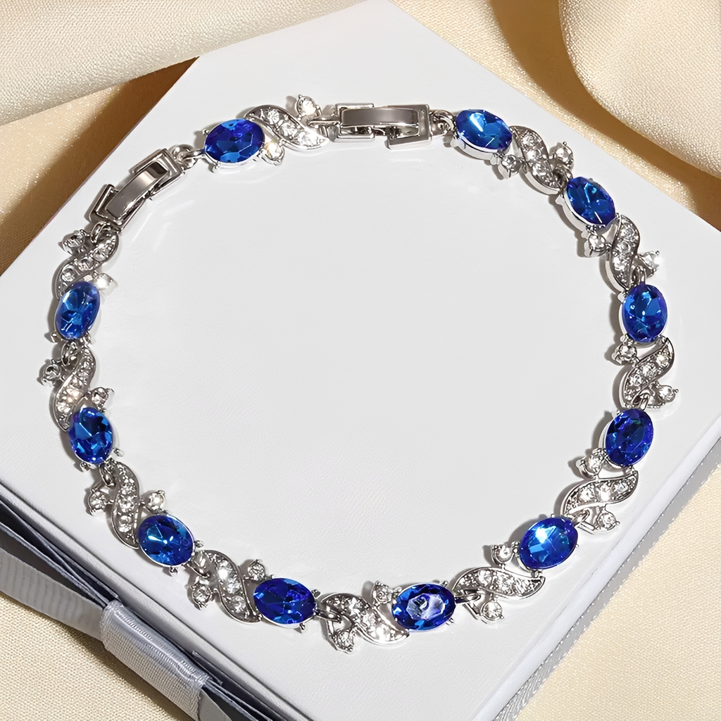 Carol – Stilvolles Goldenes Armband