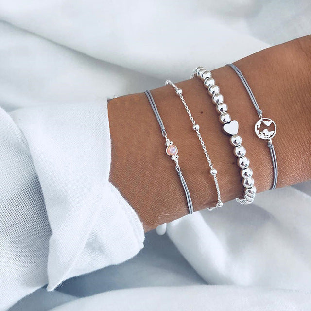 Alora – Stilvolles Set von Armbändern in Limettenfarbe
