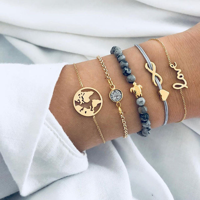 Alora – Stilvolles Set von Armbändern in Limettenfarbe