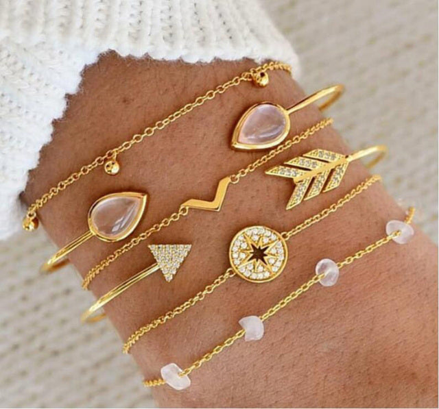 Alora – Stilvolles Set von Armbändern in Limettenfarbe