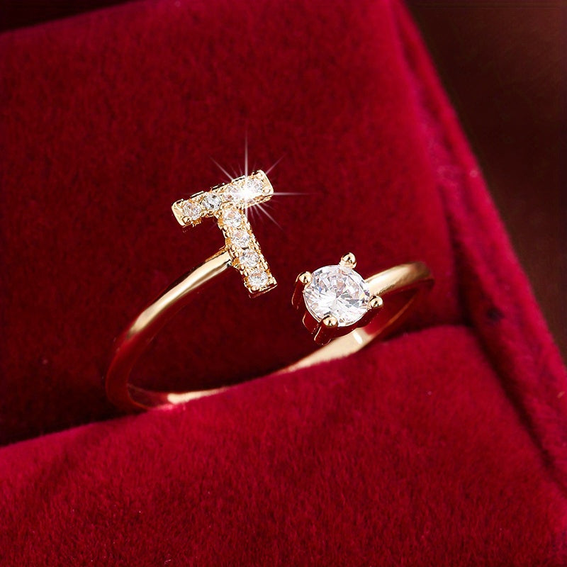 Nova – Moderner offener Ring mit Initiale