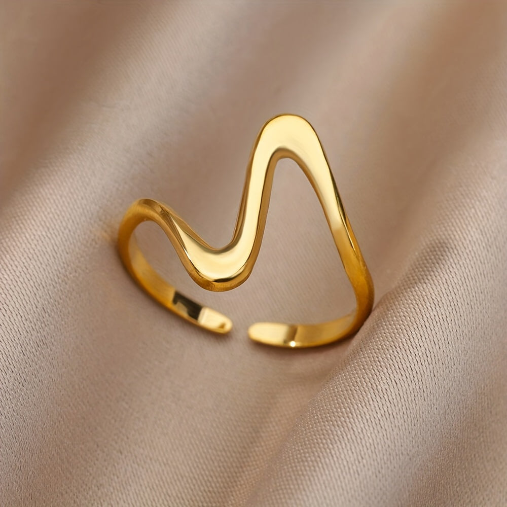 Rea – Anpassbarer Manchette-Ring im Zeitgemäßen Stil