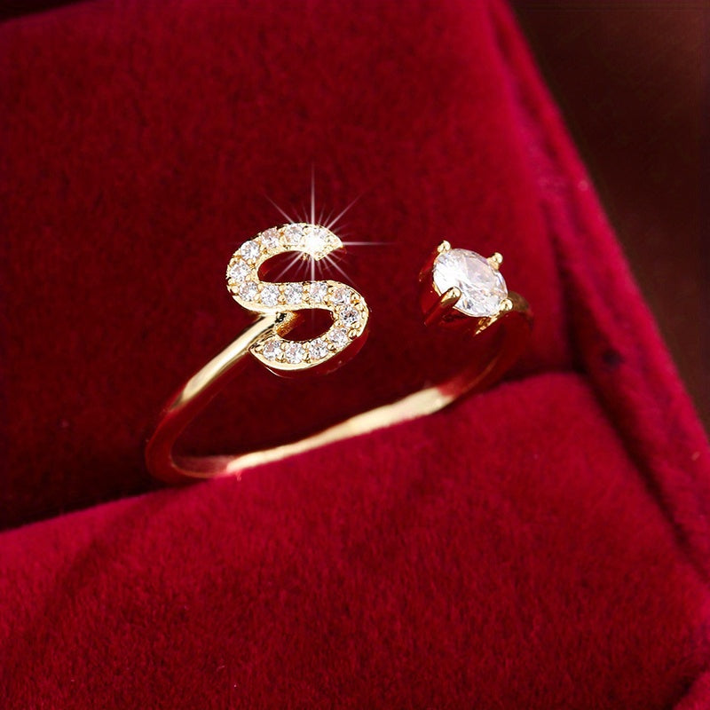 Nova – Moderner offener Ring mit Initiale