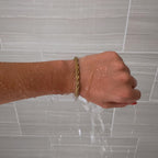 Mila – Gedrehtes Armband aus rostfreiem Stahl