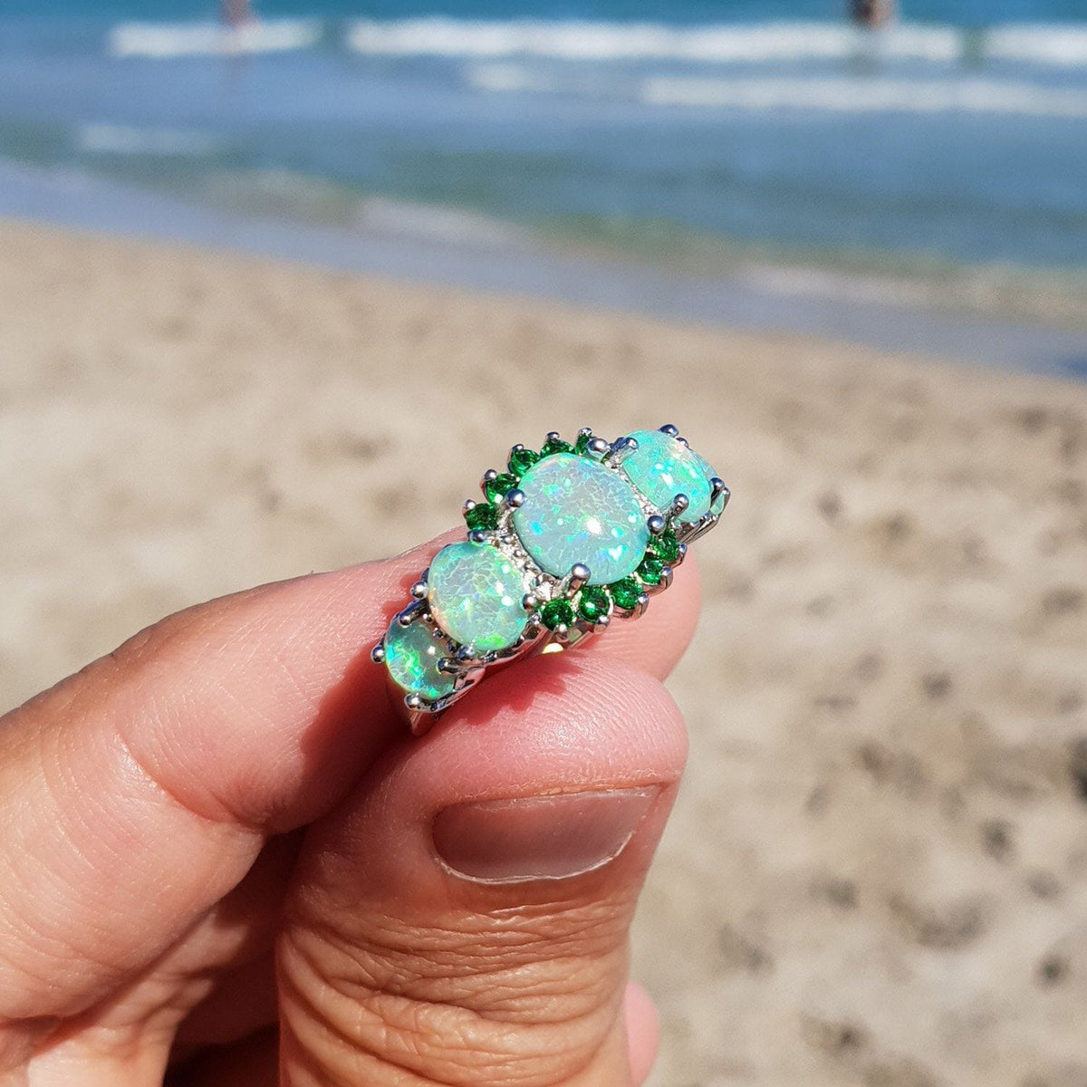 Toni – Ring Grüner Opal & Smaragd