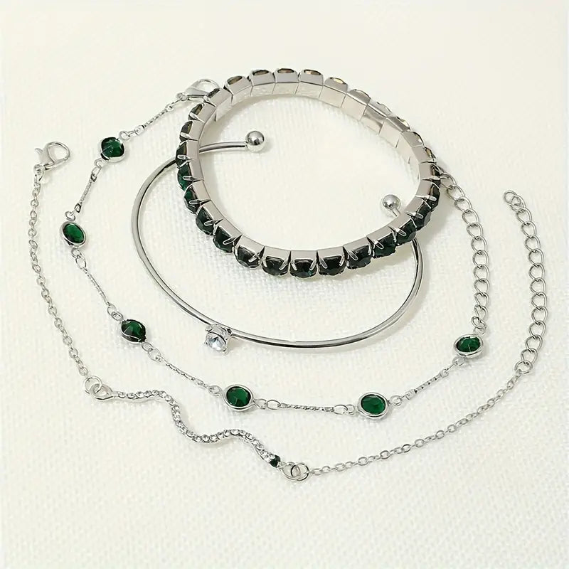 Camille – Set von Stilvollen Armbändern mit Grünen Steinen