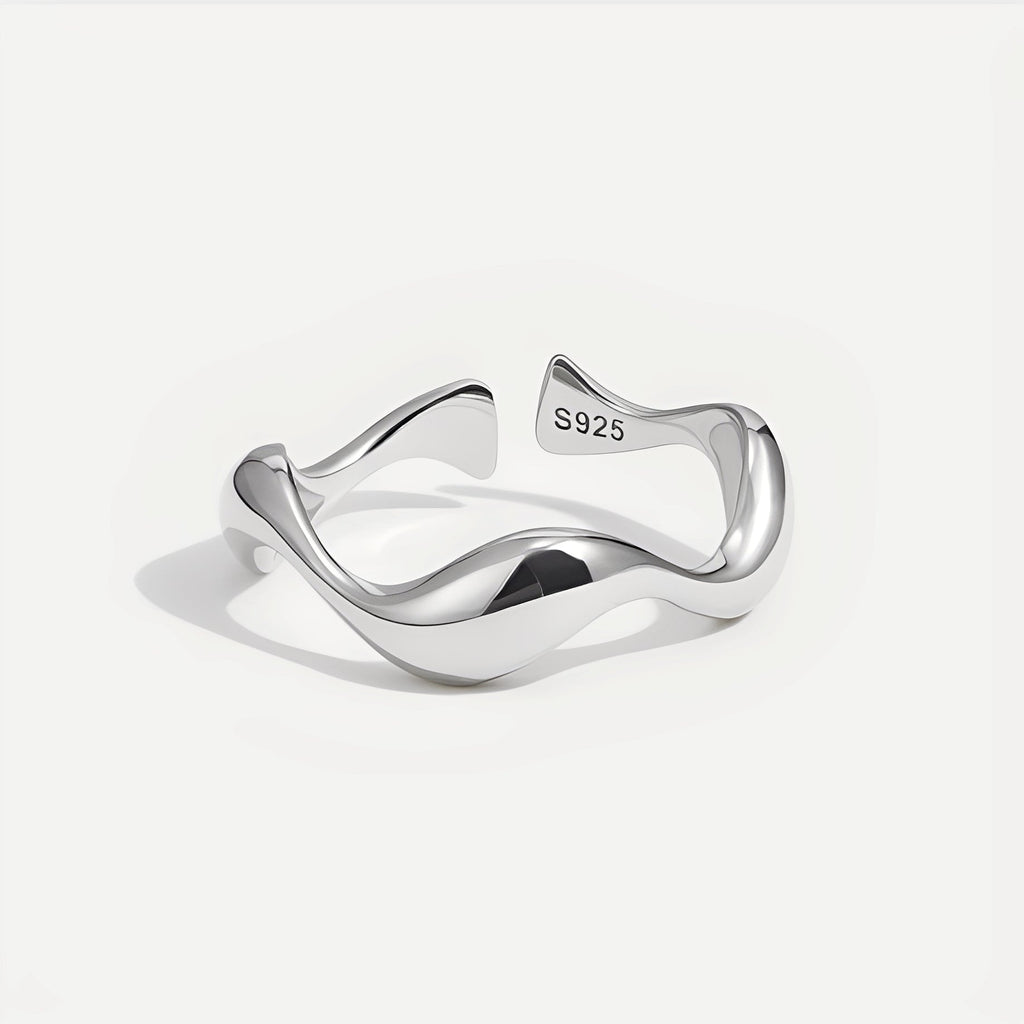 Ondine – Minimalistischer Wellenring