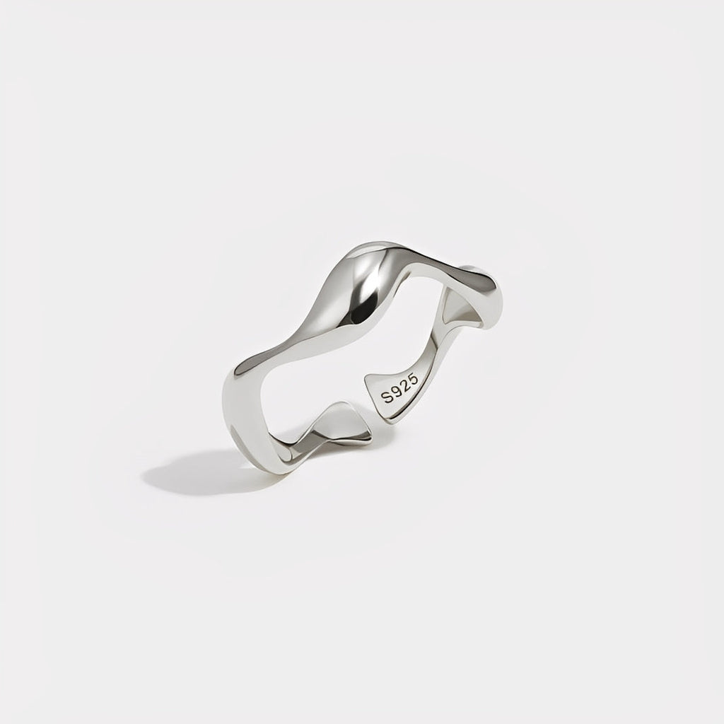 Ondine – Minimalistischer Wellenring