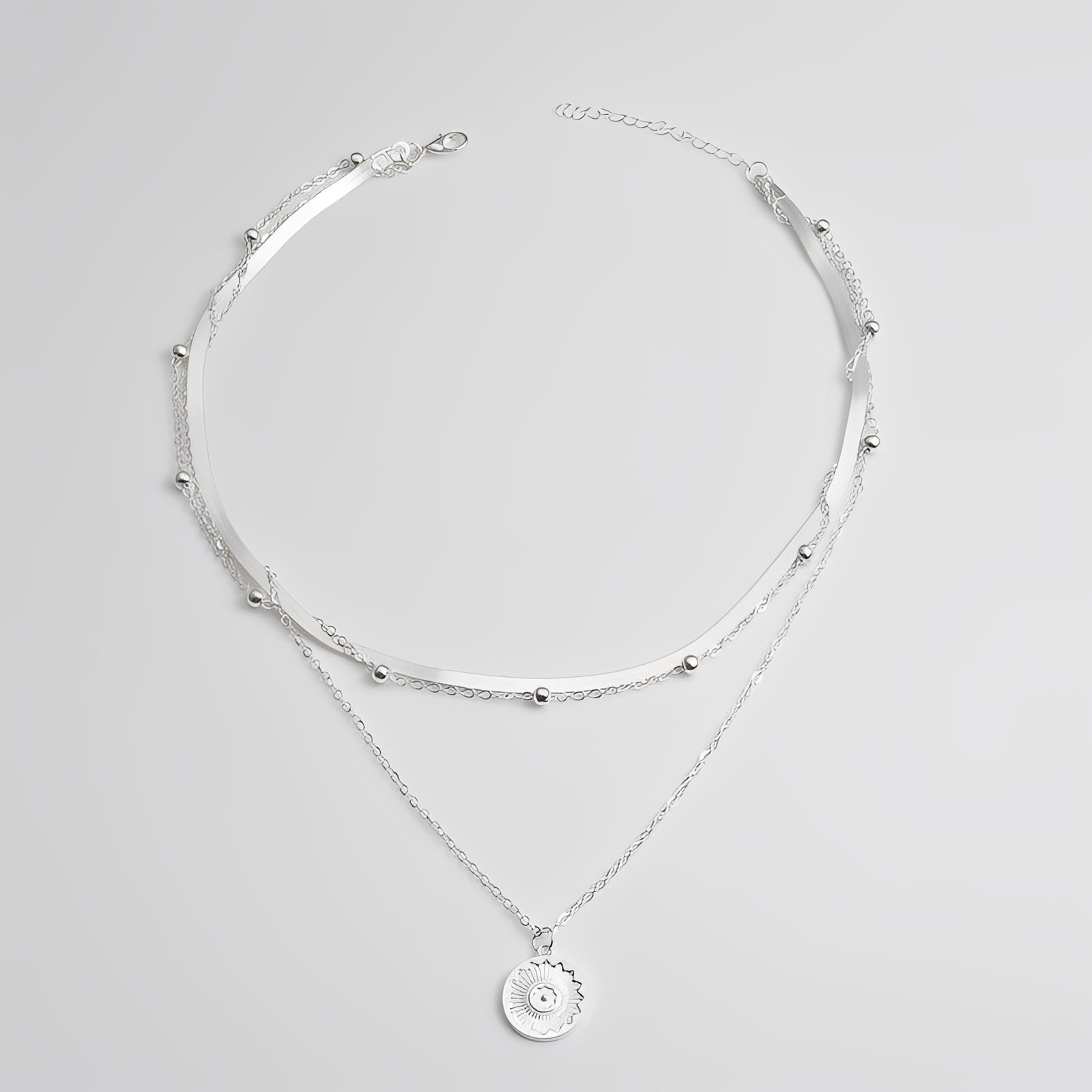 Strahlende Eleganz – Traditionelle Silberkette