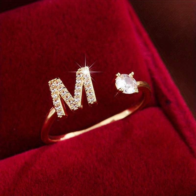 Nova – Moderner offener Ring mit Initiale