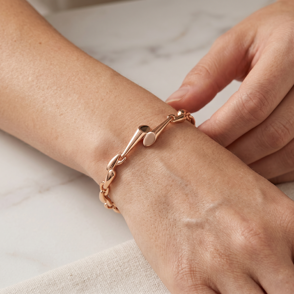 Lina – Stilvolles Armband in Gold