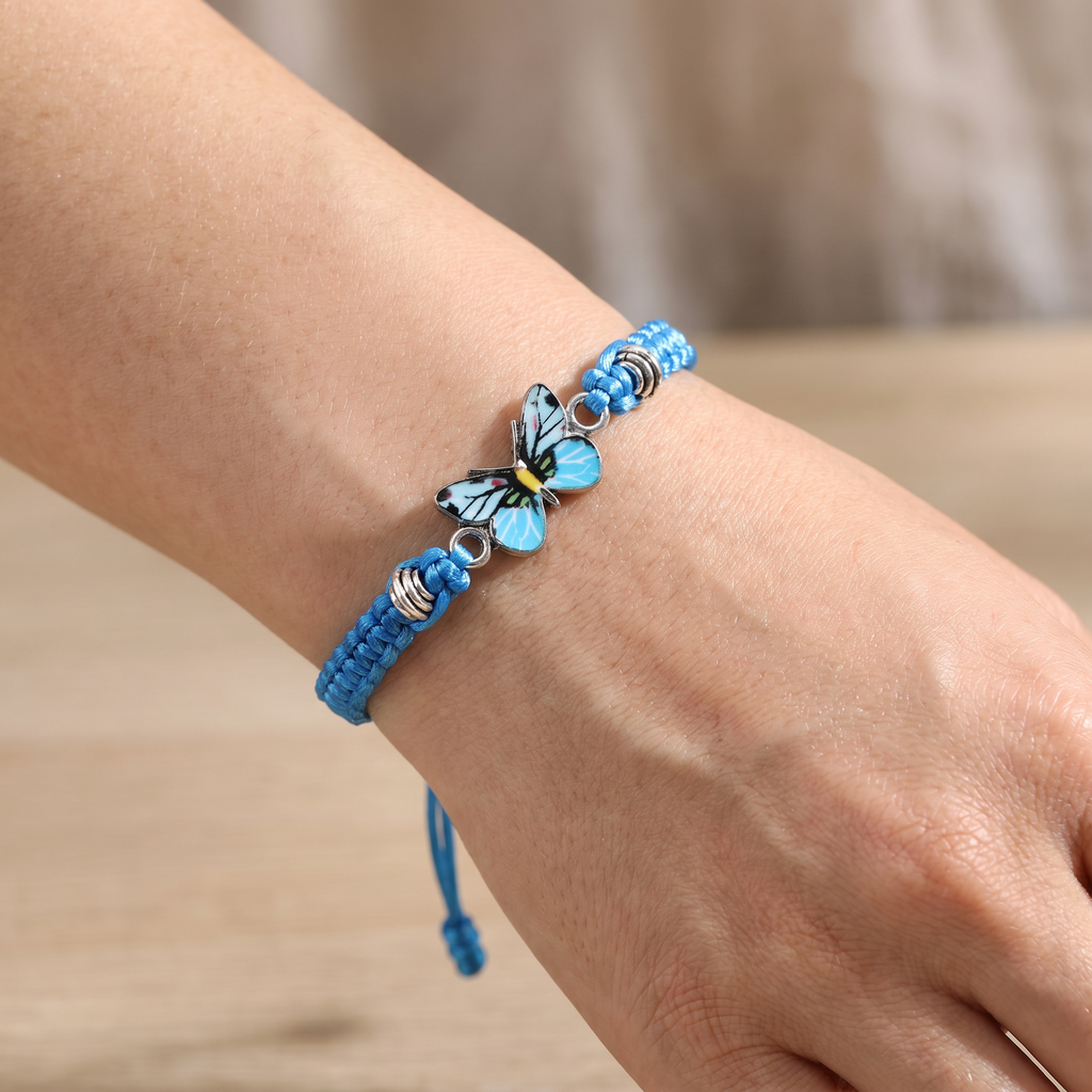 Elvina – Blauer Schmetterlingsarmreif