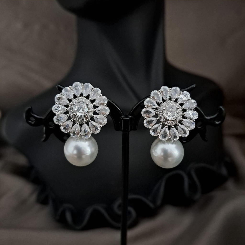 Fiona – Ohrringe mit Perle und Zirkon für Frauen