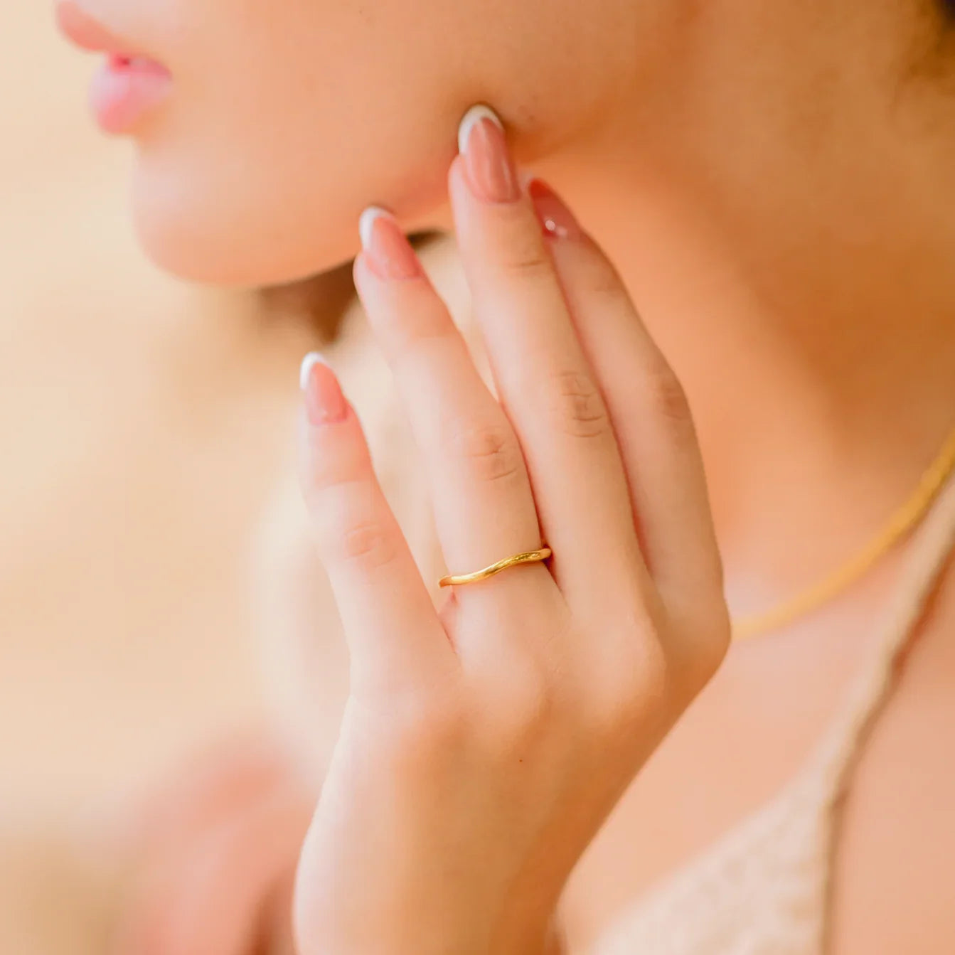 Dianne – Schicker Ring in Gold mit Überlagerungsmöglichkeit
