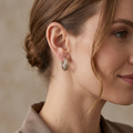 Lea – Creolen aus Silber mit goldener Linie im Vintage-Stil