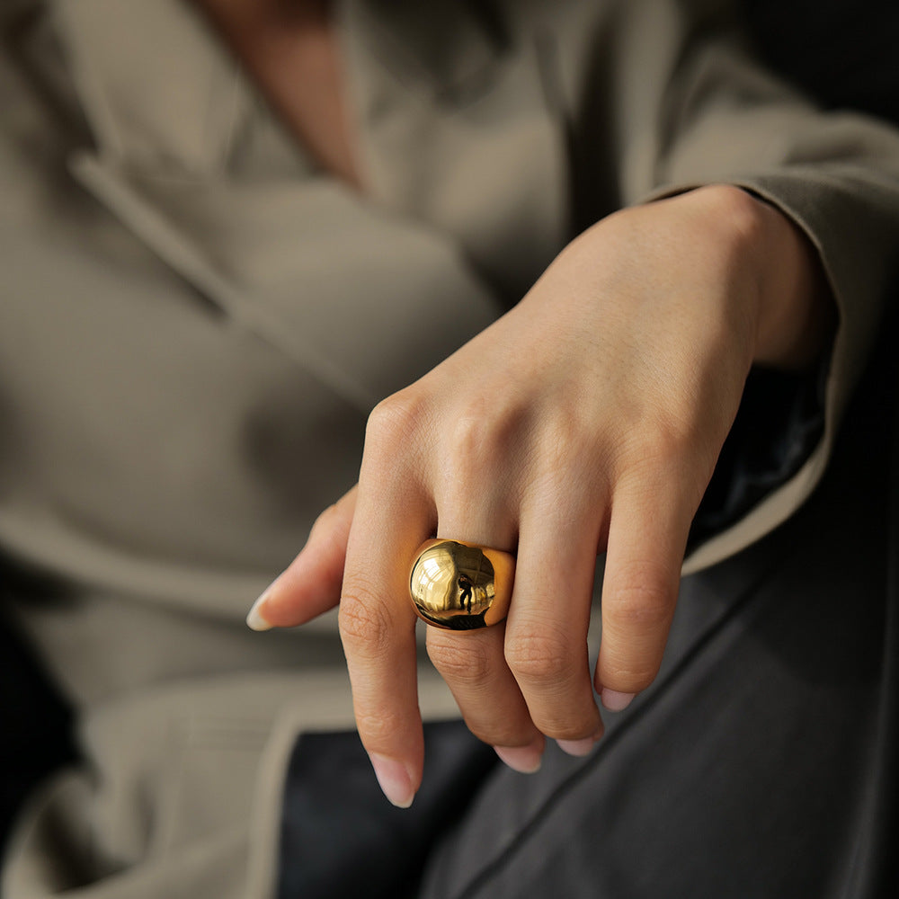 Ella – Zeitgenössischer Dôme-Ring