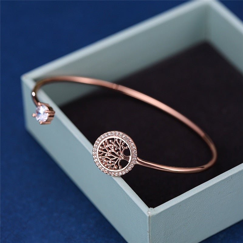 Elowen – Verstellbares Armband Lebensbaum