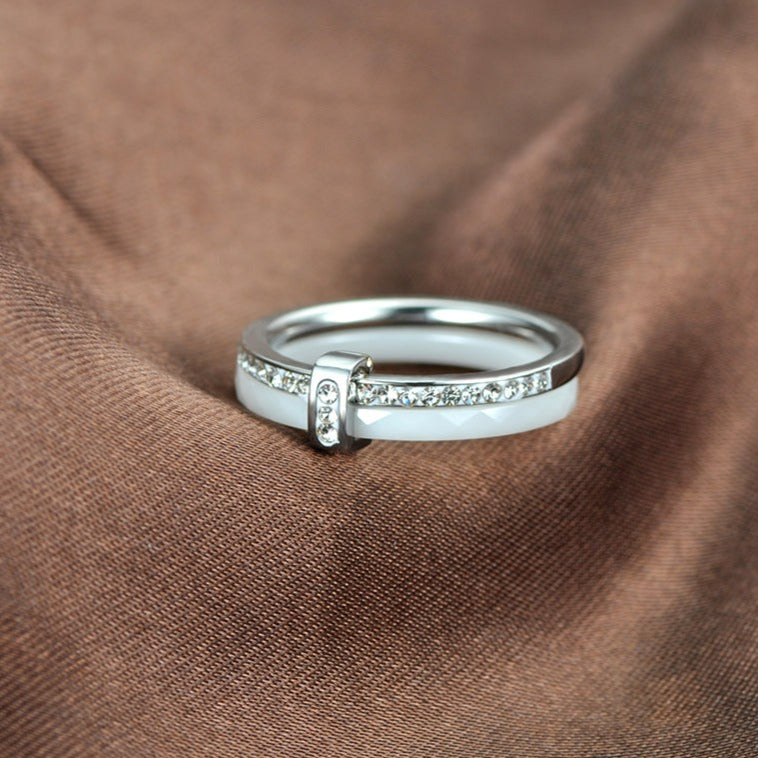 Cerelia – Eleganter Keramikring mit Zirkonia