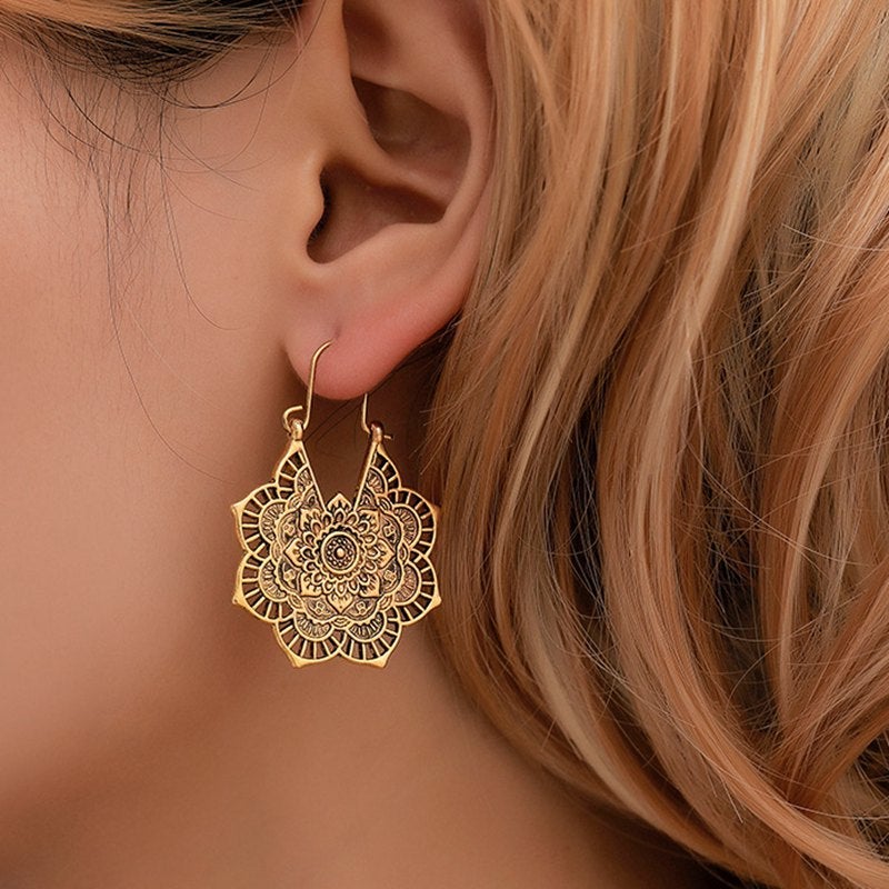 Sanya – Ohrringe Mandala der Lotusblume