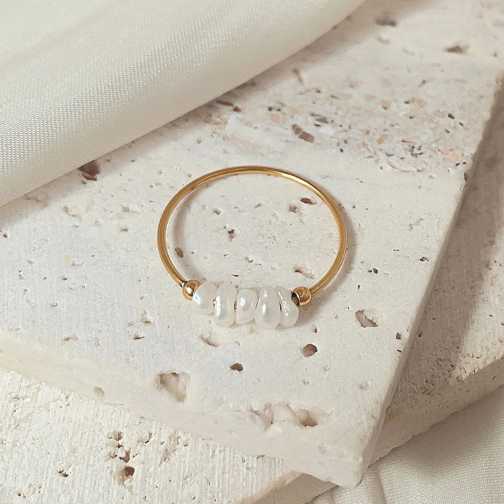 Miori – Ring mit Natürlicher Perle in Gold