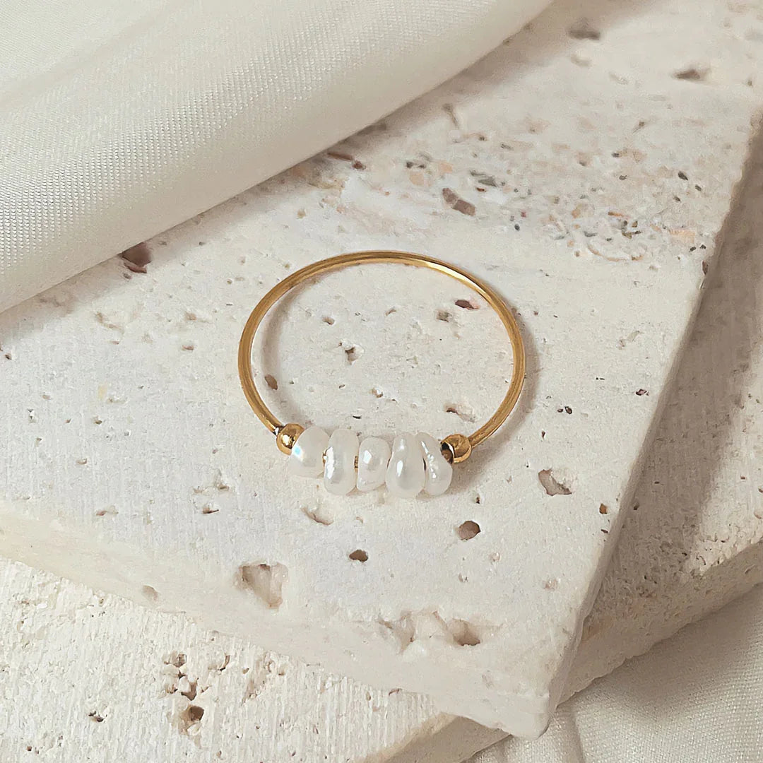 Miori – Ring mit Natürlicher Perle in Gold