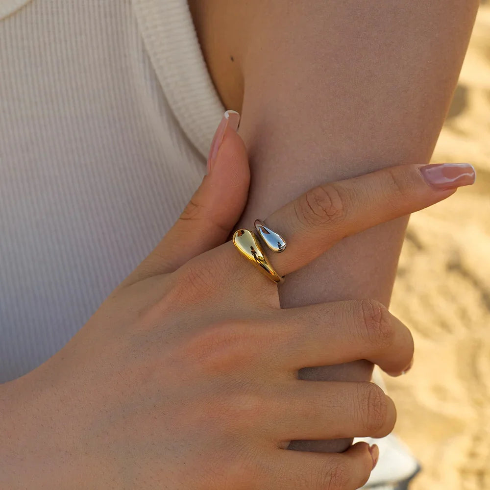 Cora – Ring Gold Minimalistisch Elegant