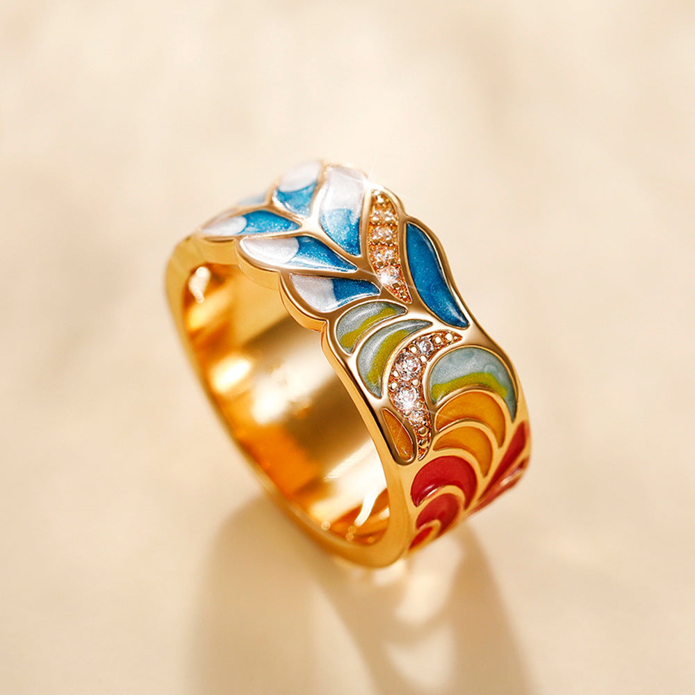 Margaux – Ring mit Goldmotiv und blau-weißem Design