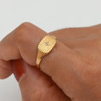 Aglaia - Gold Sonnenring