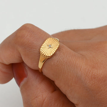 Aglaia - Gold Sonnenring