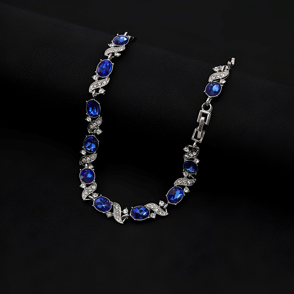 Carol – Stilvolles Goldenes Armband