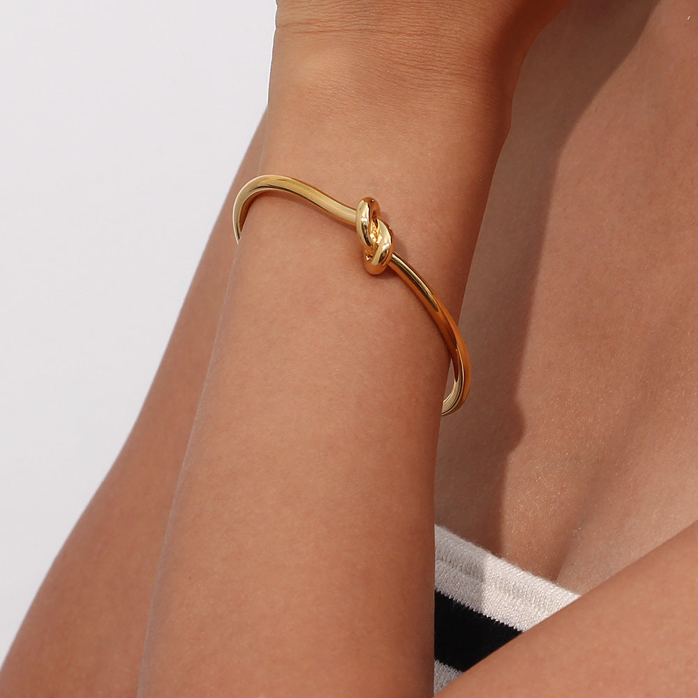 Louisa - Goldknoten Armband