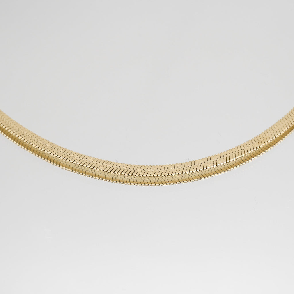 Juliette – Schicke Chevron-Halskette