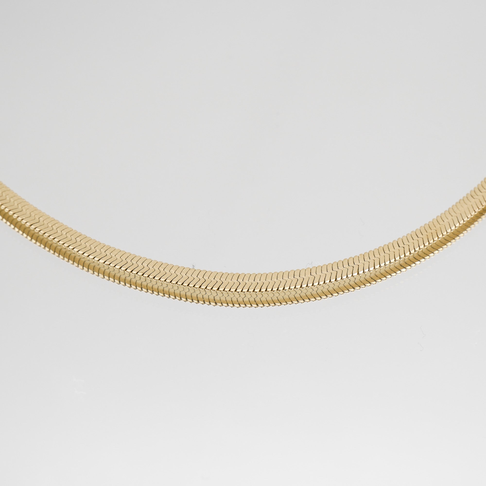 Juliette – Schicke Chevron-Halskette