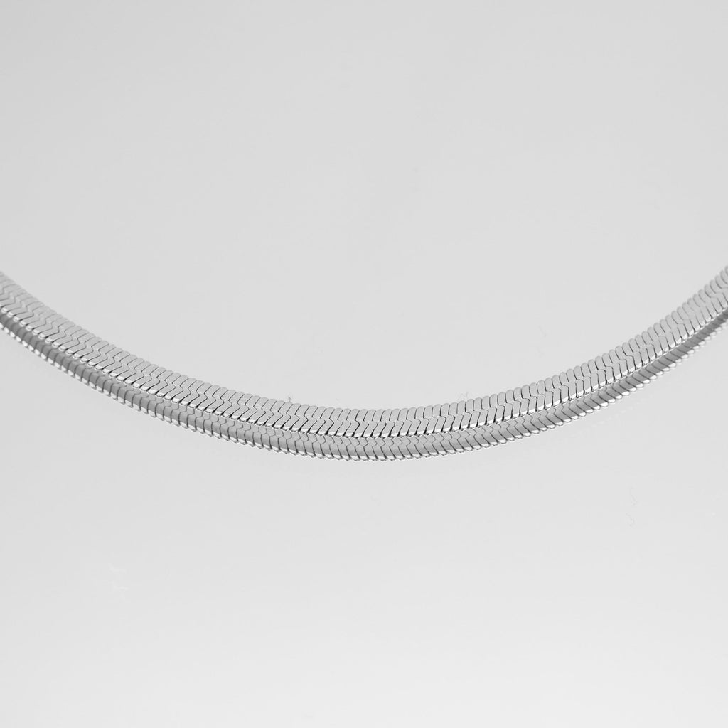 Juliette – Schicke Chevron-Halskette
