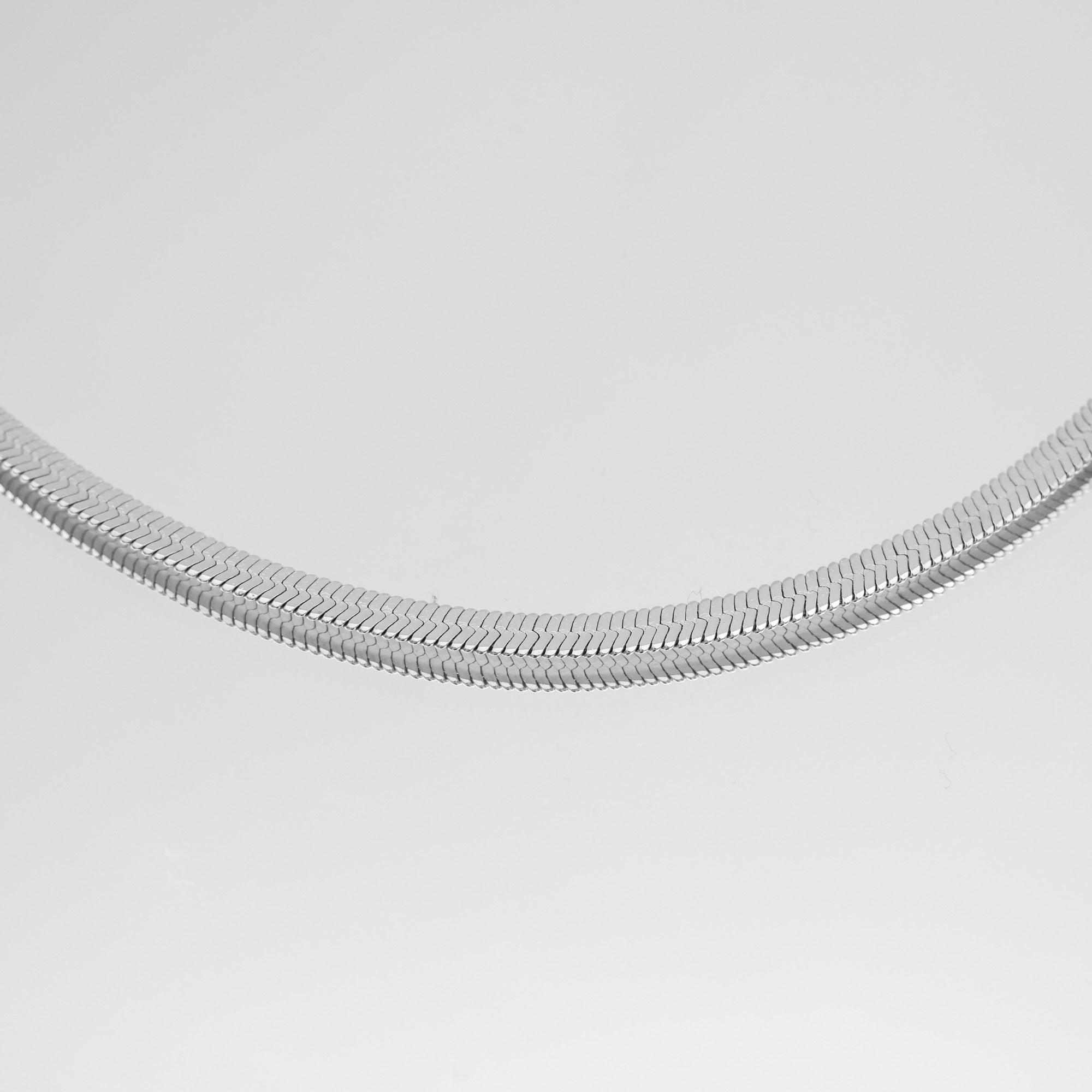 Juliette – Schicke Chevron-Halskette