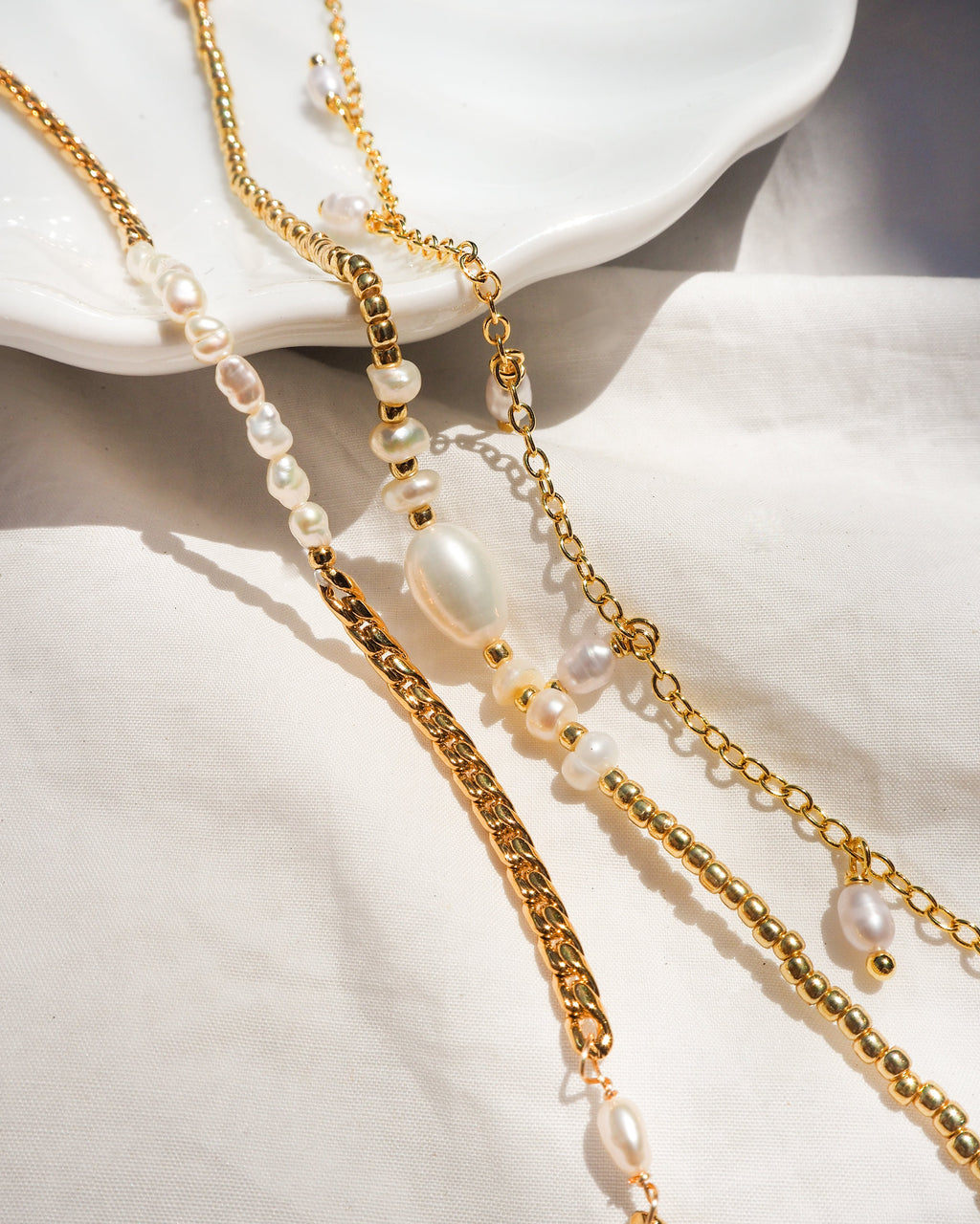 Goldene Kette für das Fußgelenk aus Süßwasserperlen