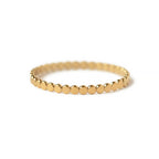 Luna - Flacher Ring mit Perlen