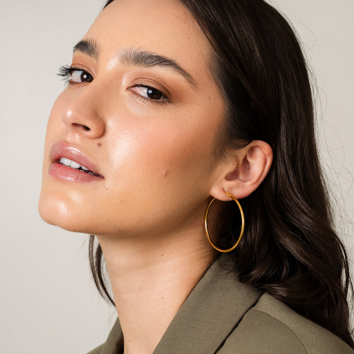 Camille – Goldene Stilvolle Creolen