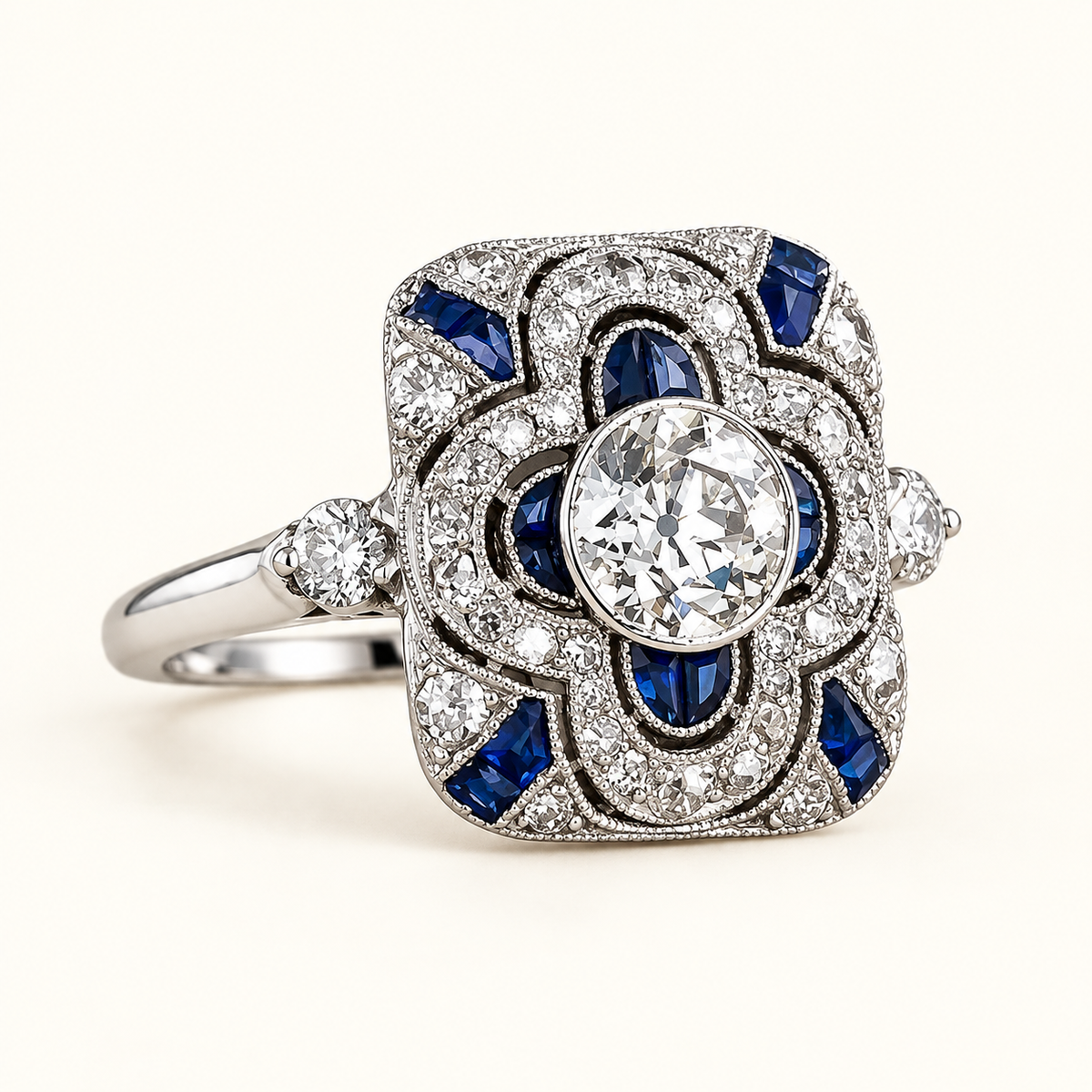 Damen Vintage-Ring mit dekorativem Steinbesatz