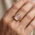 Sophia – Vintage Quadrat Ring in Roségold
