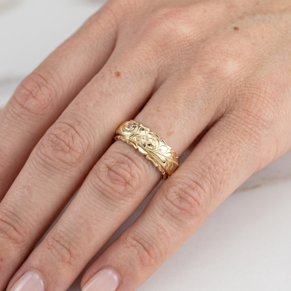 Floria – Ring Goldene Vintage-Blume