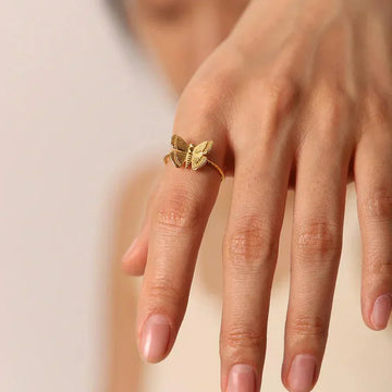 Alina – Ring Schmetterling Stil